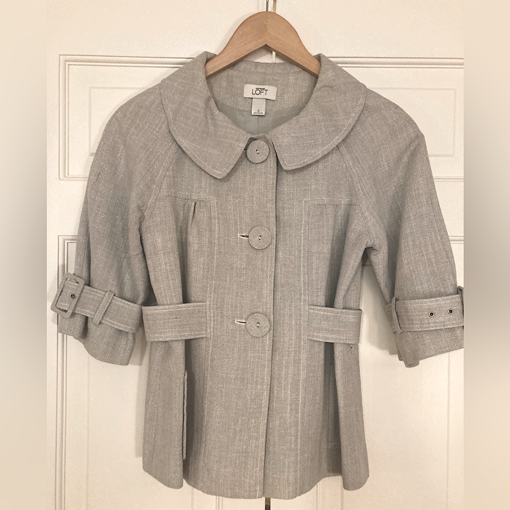 Cropped Silver/Gray Jacket